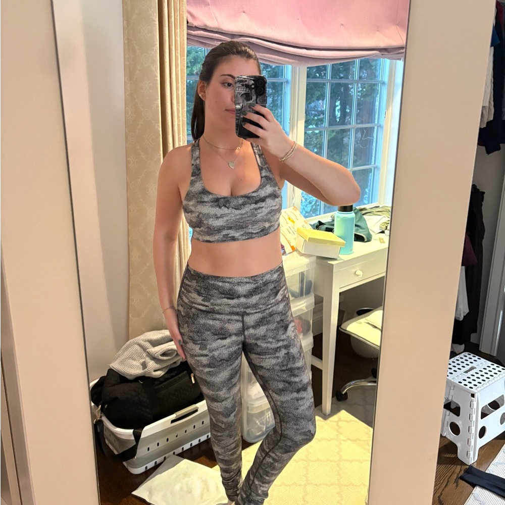 Rare camo lululemon set